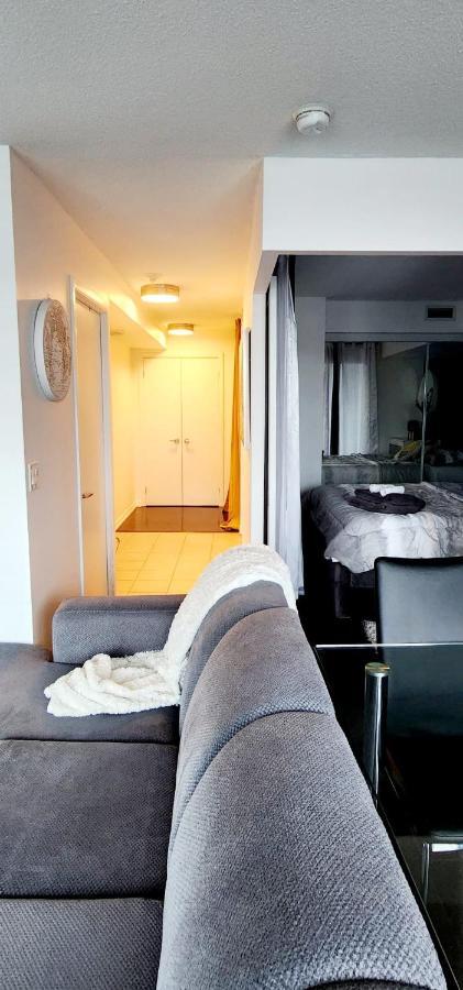 Lakefront Living Downtown Toronto - Free Parking, Gym, Indoor Pool Exterior foto